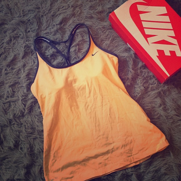 Nike Other - Nike dry fit sports bra/tank peach